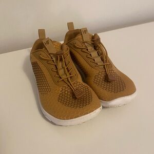 HF Cloud II Series women’s hiking trail shoes